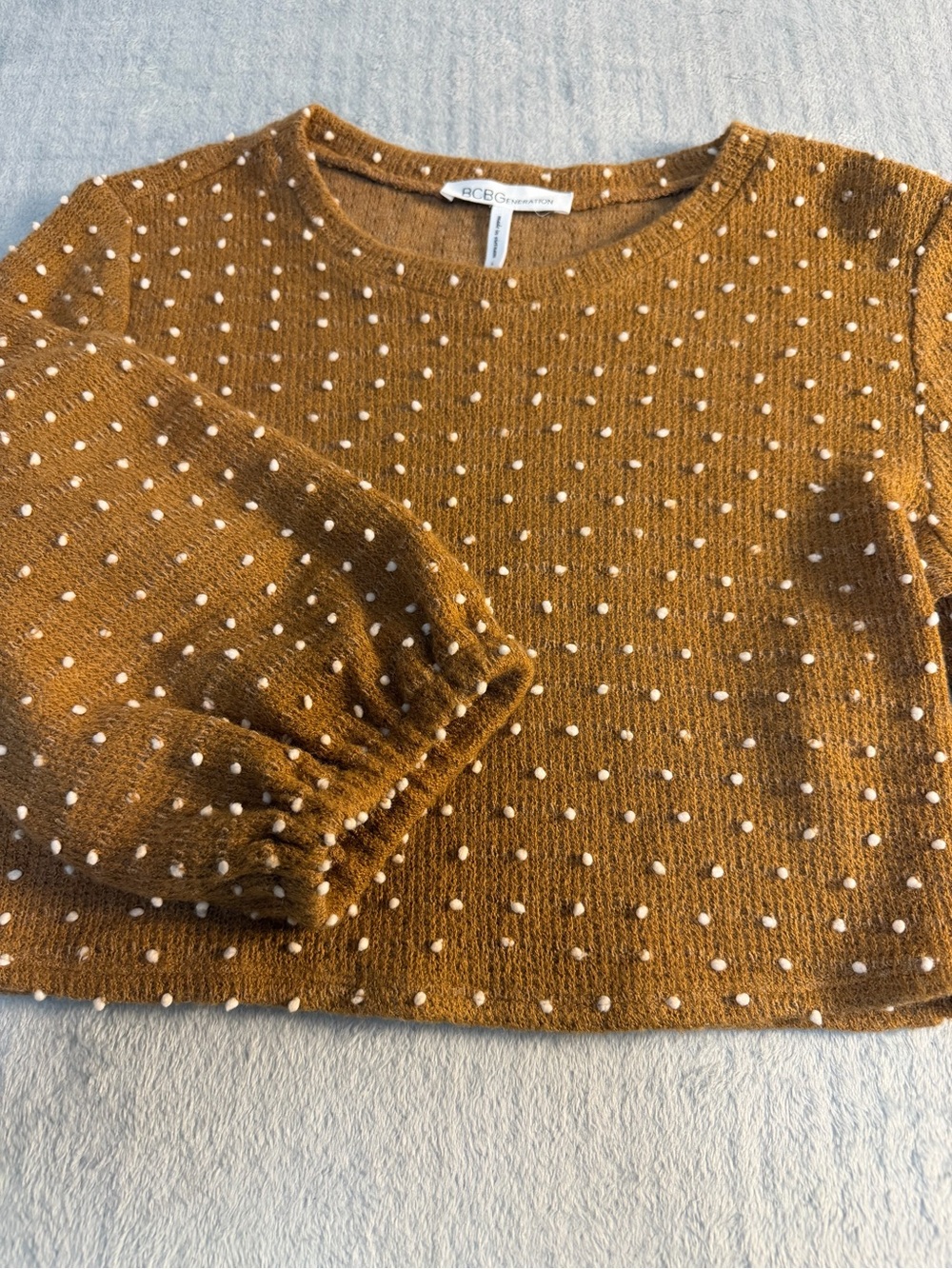 BCBGeneration Camel Textured Dot Cropped Sweater Balloon Sleeve L